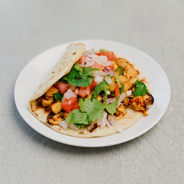Tacos de Pollo/Grilled Chicken.